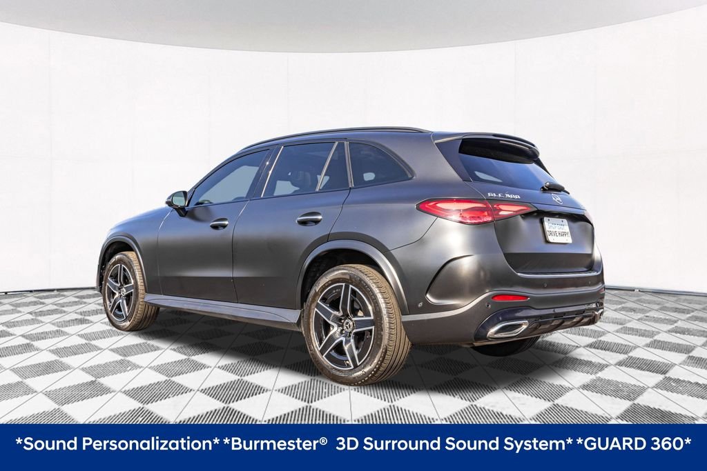 Used 2024  Mercedes-Benz GLC 300 image 8