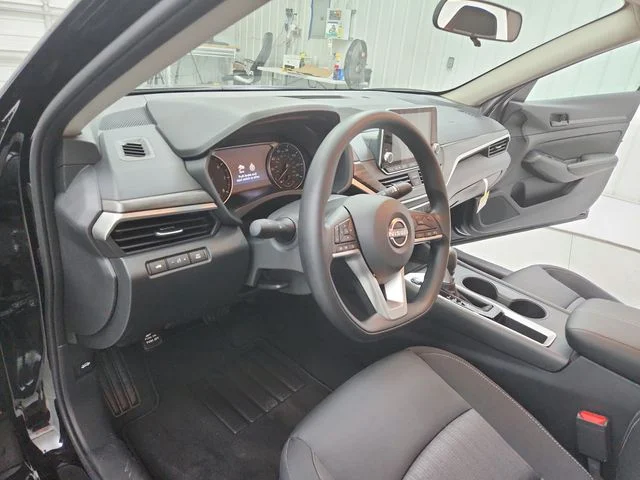New 2026 Black Nissan 2.5 SV image 18