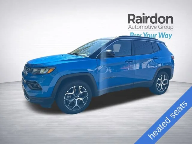 Used 2025 Hydro Blue Pearlcoat Jeep Limited image 3