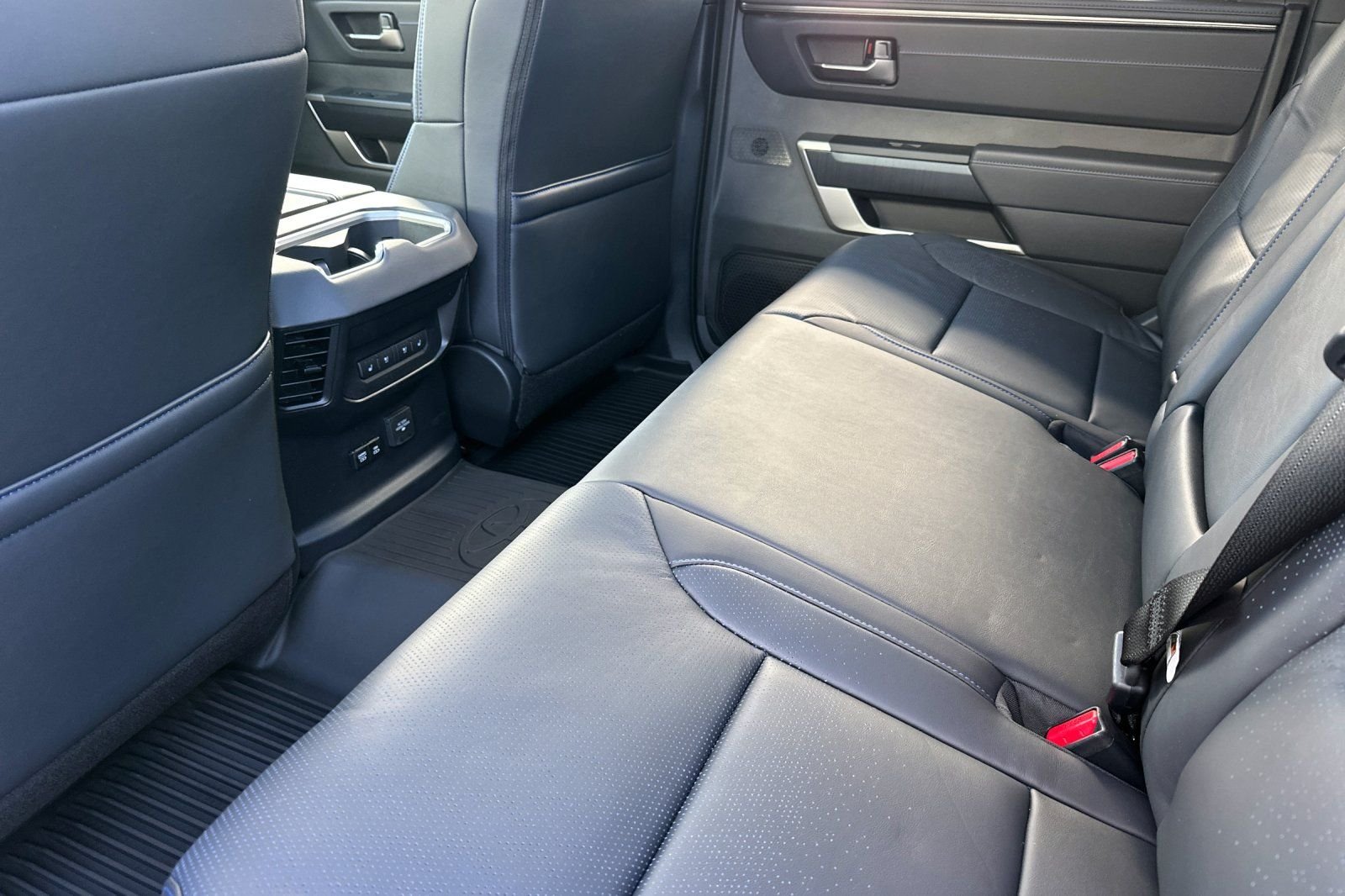 New 2026 Wind Chill Pearl Toyota Platinum i-FORCE MAX image 12