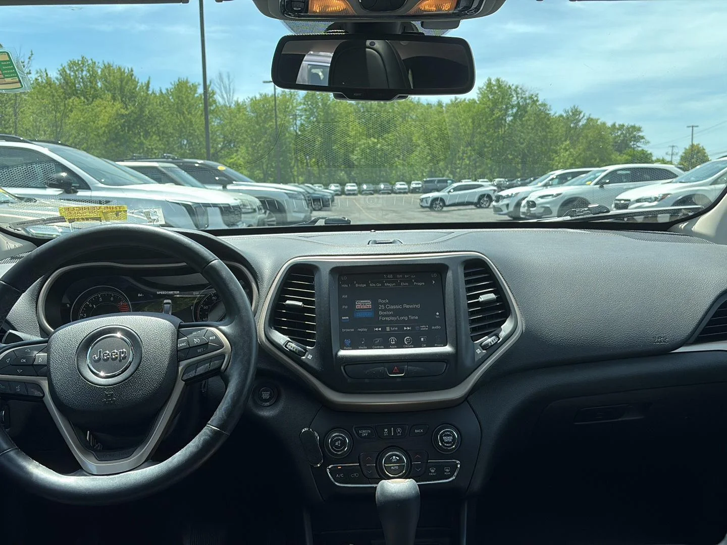 Used 2016 Jeep Cherokee Limited with VIN 1C4PJMDS3GW344329 for sale in Orchard Park, NY