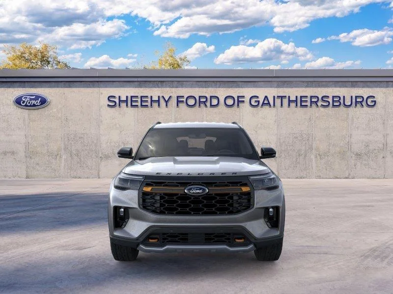 New 2026 Carbonized Gray Metallic Ford Tremor image 7
