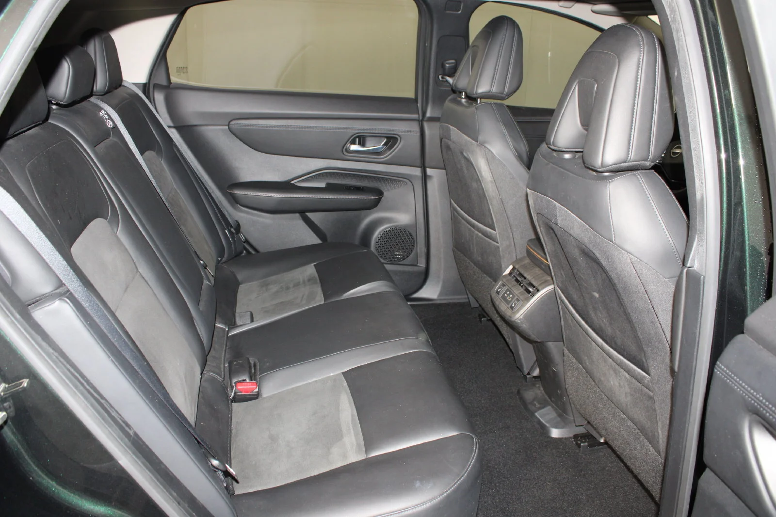 Used 2023 Purple Nissan EVOLVE+ e-4ORCE image 23