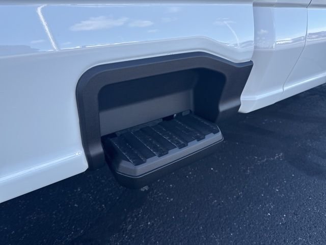 2026 Ford F-350 Super Duty XL - Photo 13