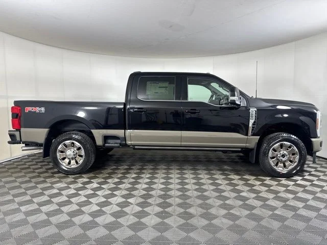 New 2026 Agate Black Metallic Ford F-250® King Ranch® image 2
