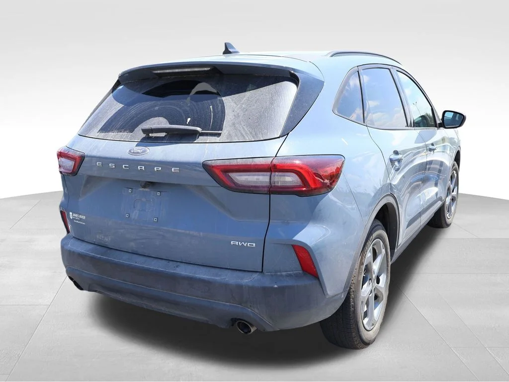 Certified Used 2025 Vapor Blue Ford ST-Line image 13
