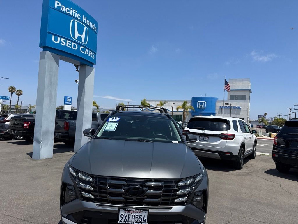Used 2025 Gray Hyundai Limited image 4
