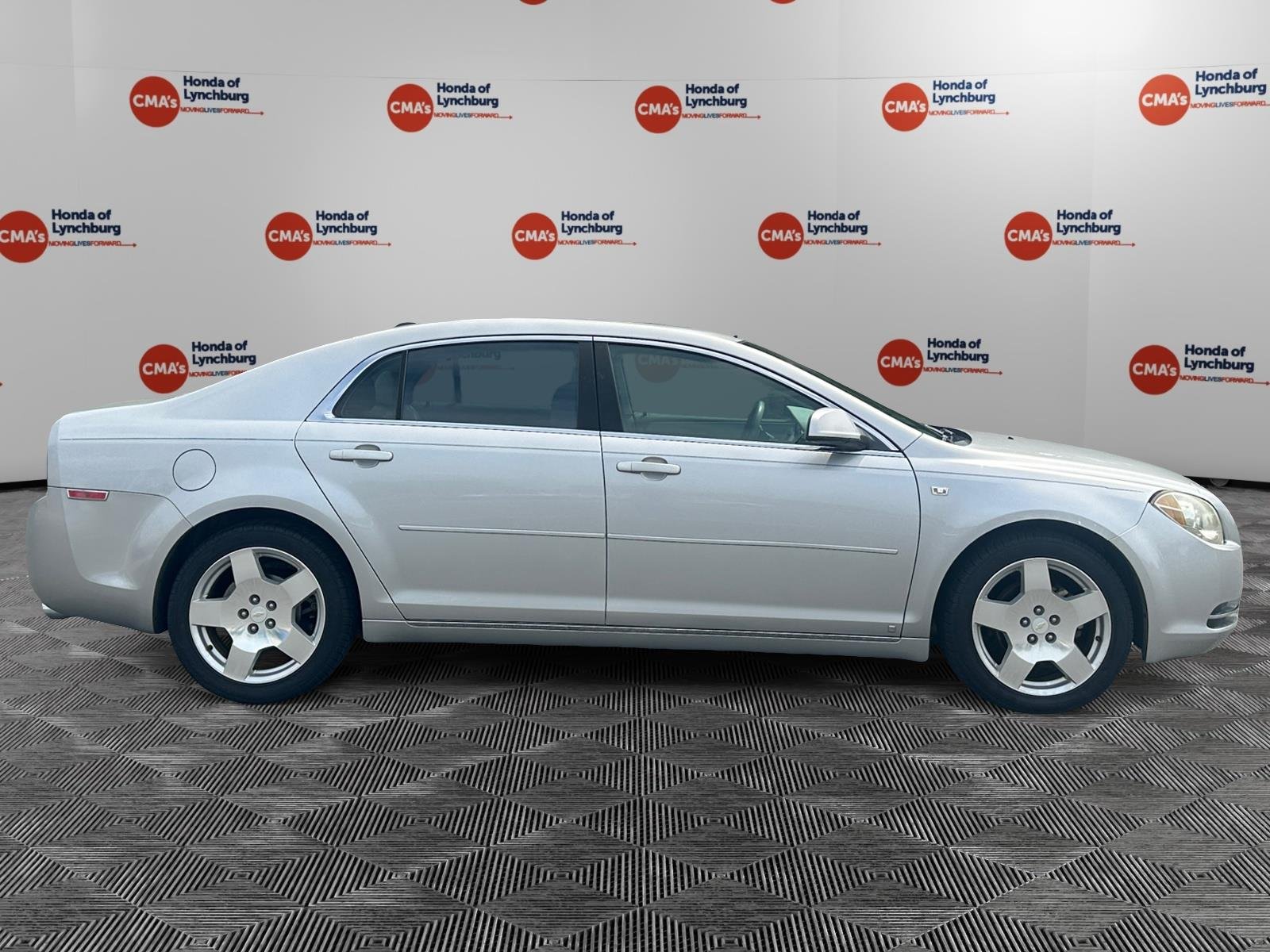 Used 2008 Silverstone Metallic Chevrolet LT w/2LT image 6