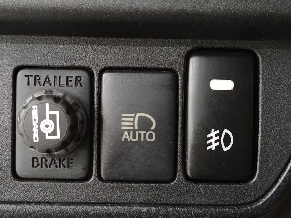 Used 2018 Black Toyota SR image 34