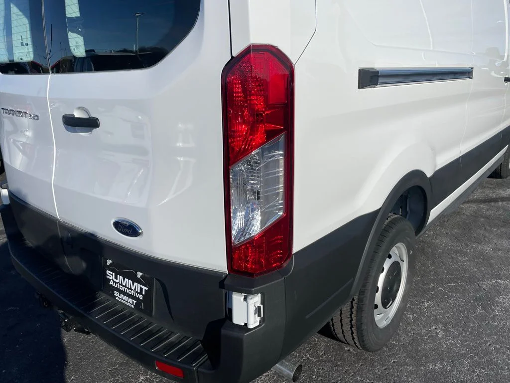 2025 Ford Transit Van Base - Photo 34