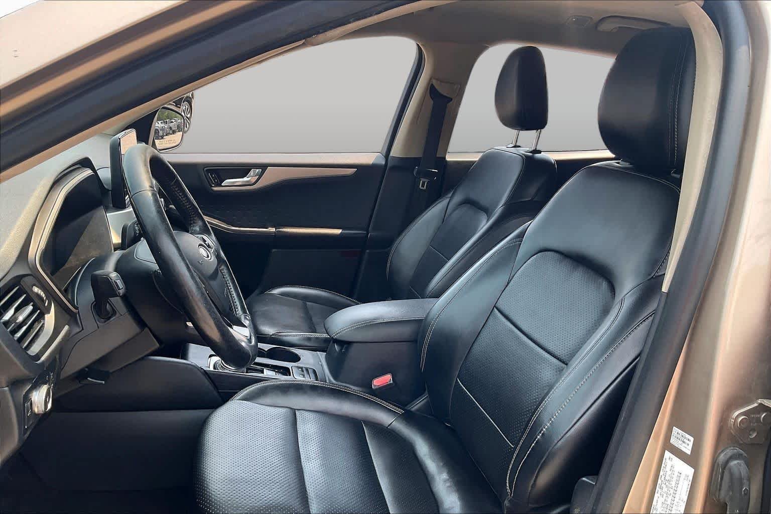 Used 2020 Desert Gold Ford SEL image 8