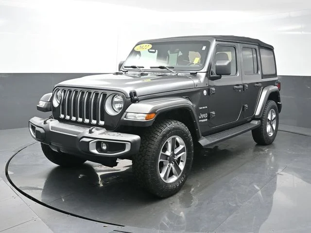 Used 2022 Gray Jeep Unlimited Sahara image 3