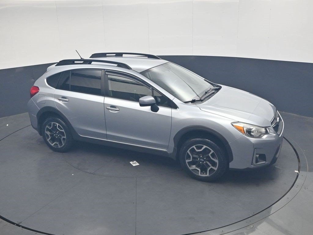 Used 2017 Ice Silver Metallic Subaru Premium image 18