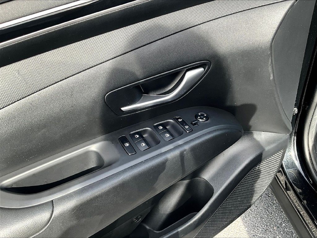 Certified Used 2024 Black Hyundai SEL image 18