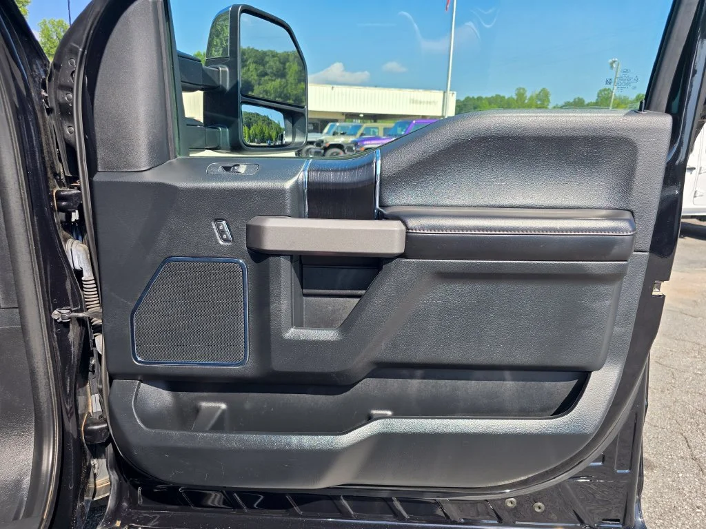 Used 2020 Black Ford Platinum image 46