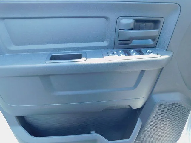 2025 RAM 2500 Tradesman - Photo 11