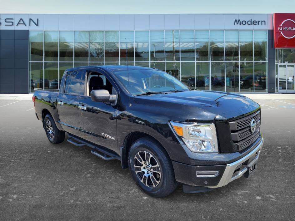 Used 2021 Super Black Nissan SV image 3