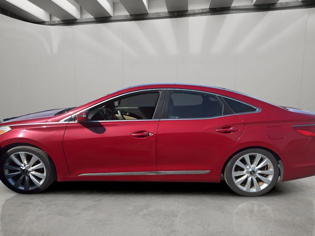 Used 2016 Hyundai Azera Limited with VIN KMHFH4JG1GA532590 for sale in Sterling, CO