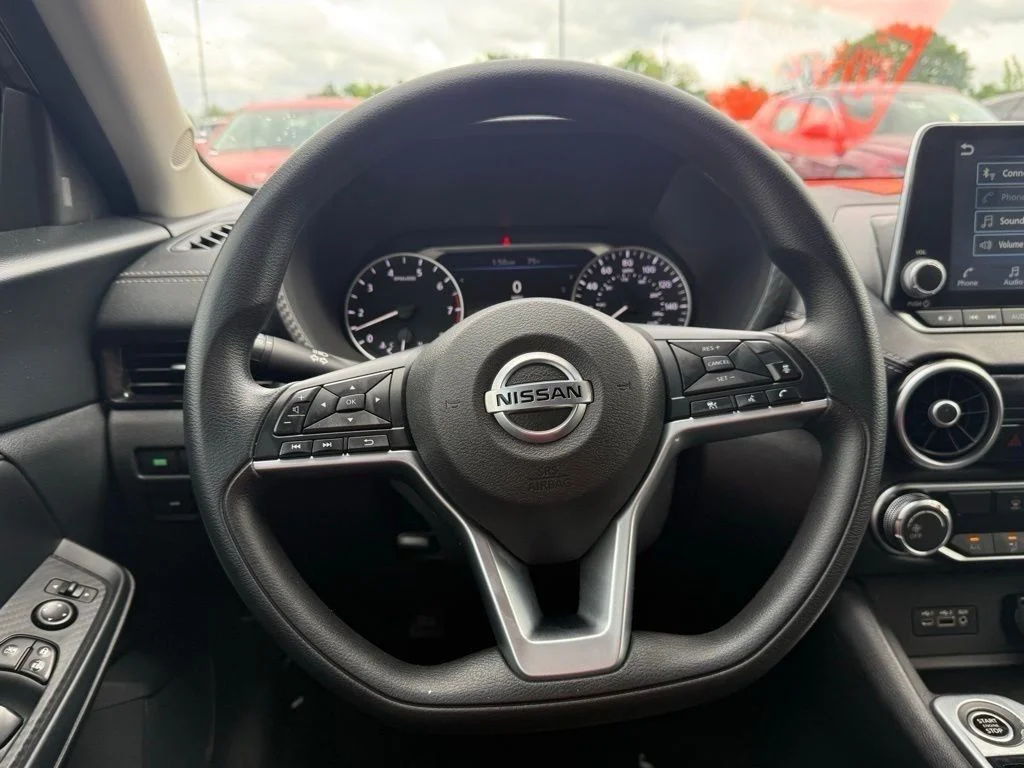 Used 2024 Gray Nissan SV image 13