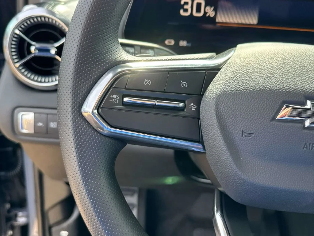 2025 Chevrolet Blazer EV LT - Photo 37