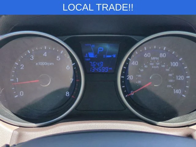 Used 2013 Red Hyundai GLS image 21