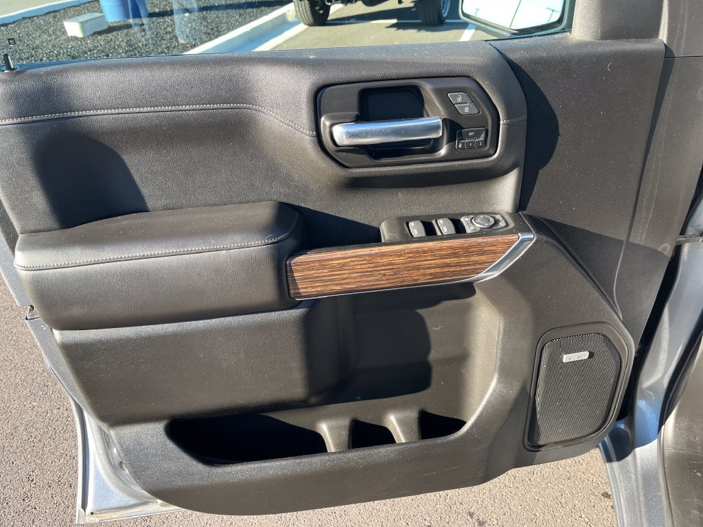 Used 2022 Gray Chevrolet High Country image 12