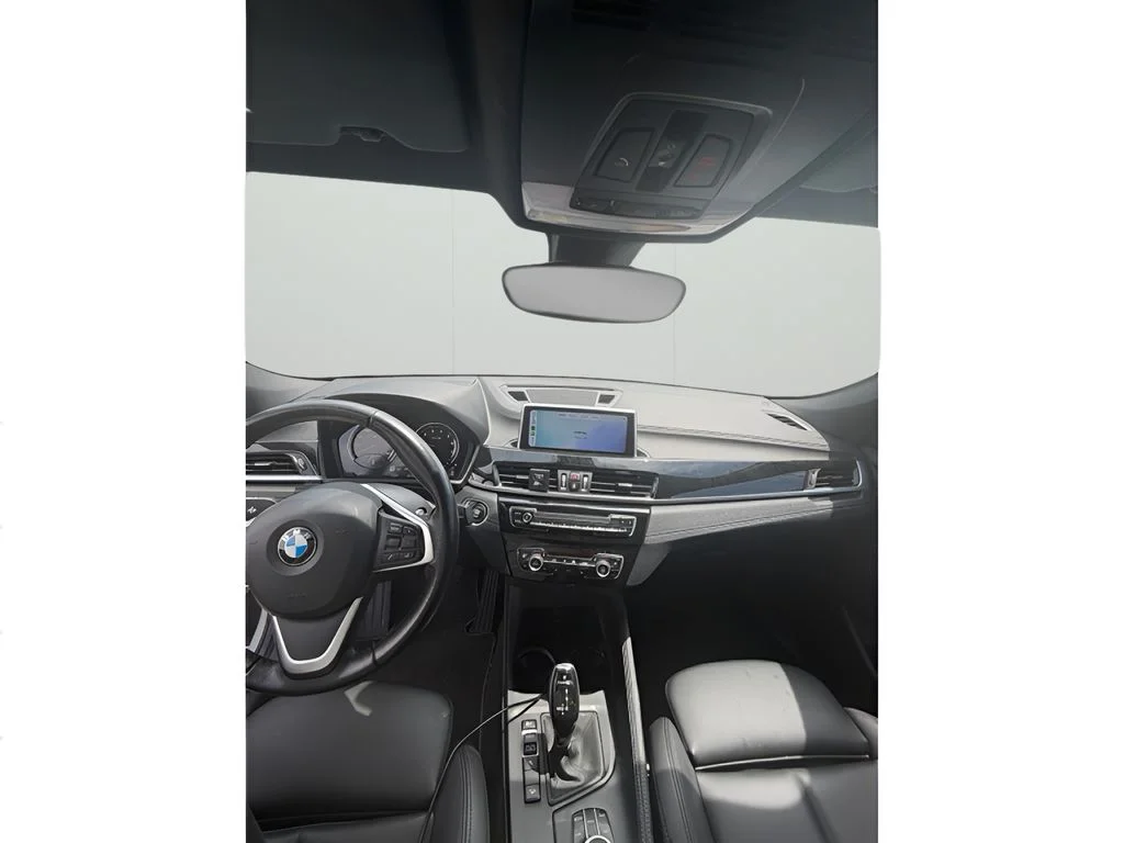 Used 2022 Glacier Silver Metallic BMW xDrive28i image 7