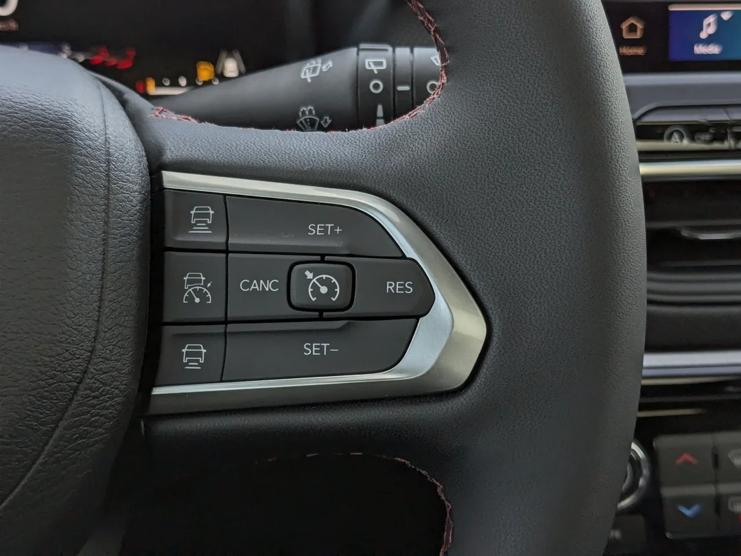 New 2026 Silver Jeep Trailhawk - - 4x4 - Sun Sound & Nav Group - Pano Roof - Alpine Speakers & More! image 18