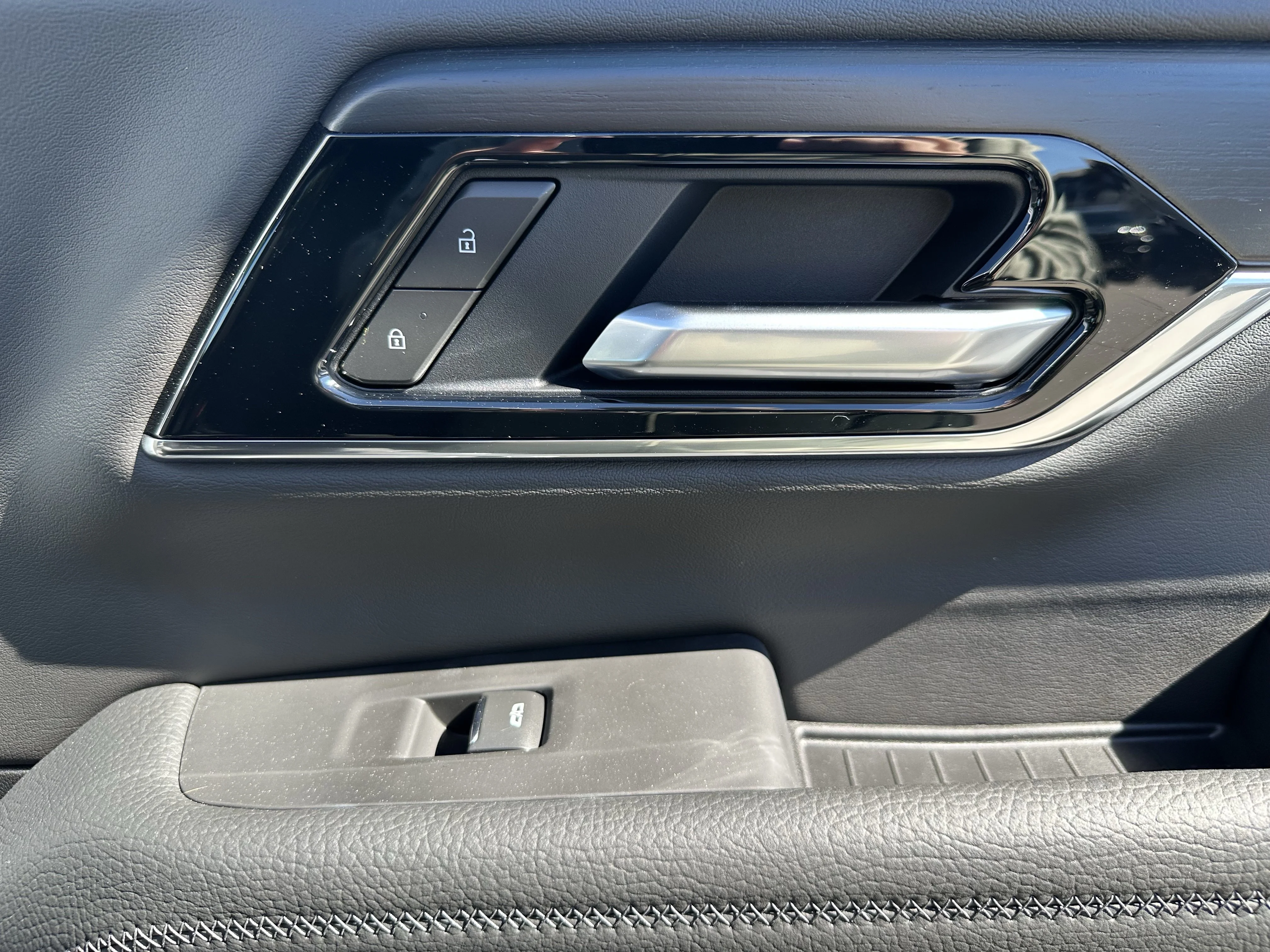 New 2026 Glacier White Tricoat GMC Denali image 20