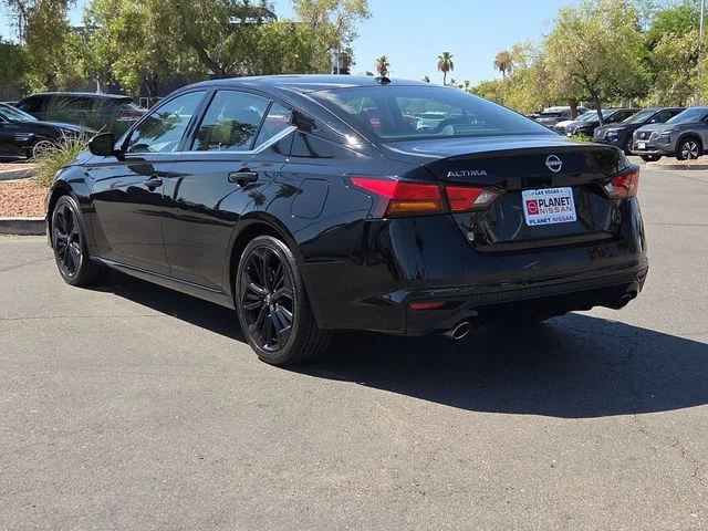 Used 2024 Super Black Nissan 2.5 SR image 8