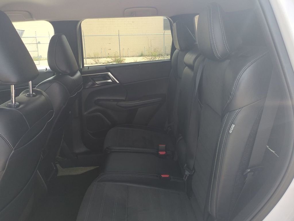 2024 Mitsubishi Outlander SE Black Edition - Photo 17