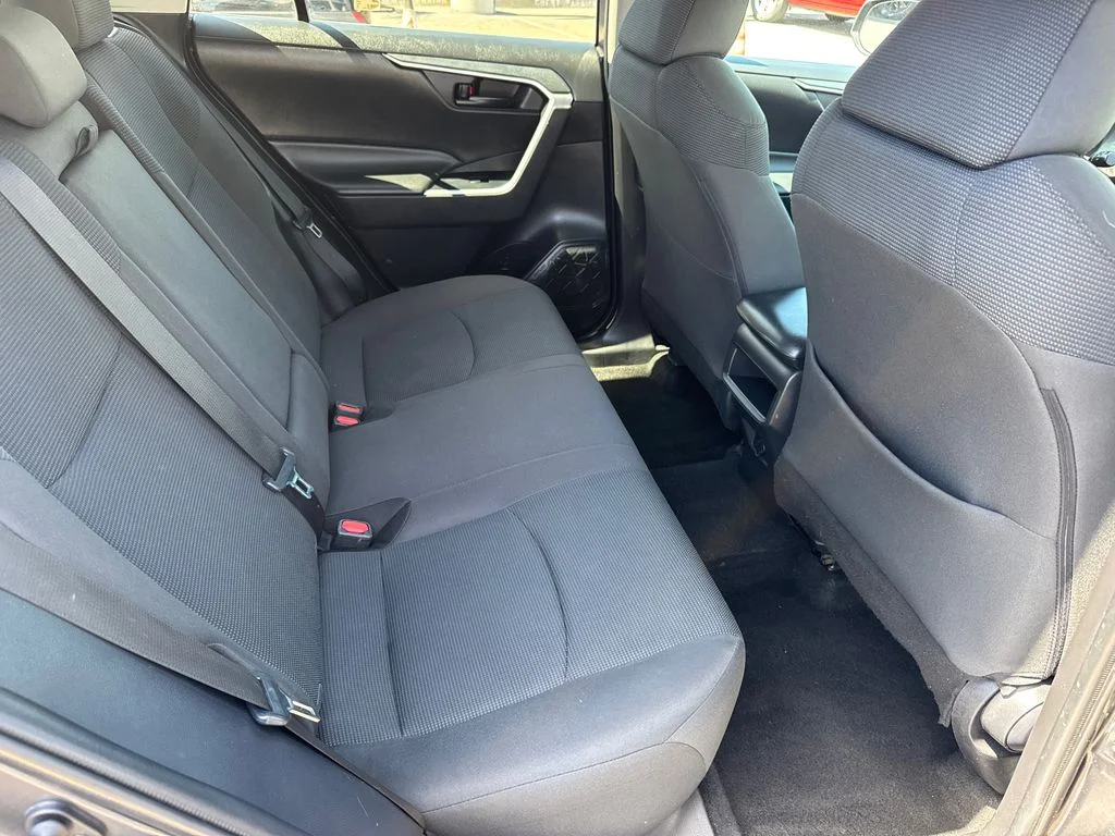 Used 2020 Gray Toyota LE image 16