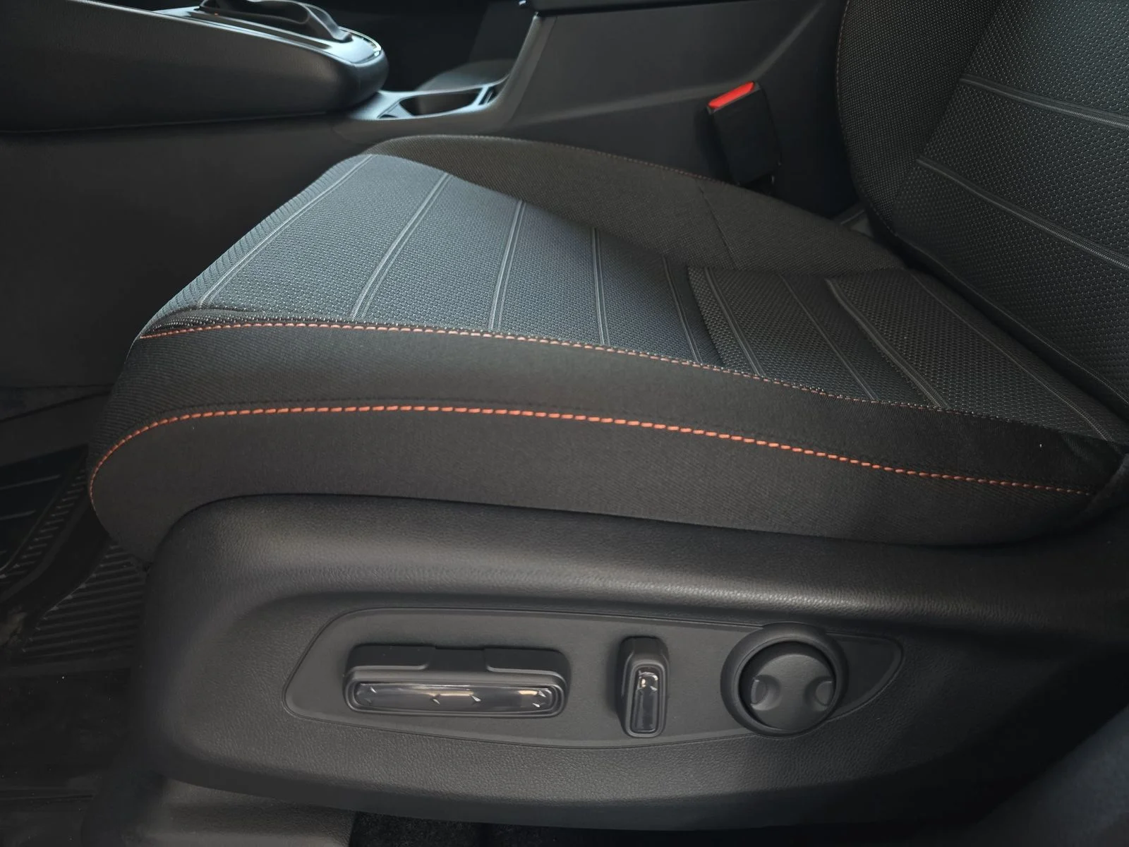 New 2026 Urban Gray Pearl Honda TrailSport image 28