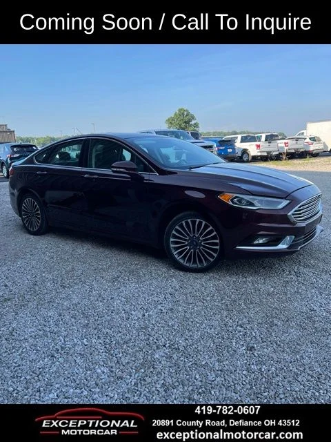 Used 2017 Red Ford SE image 1
