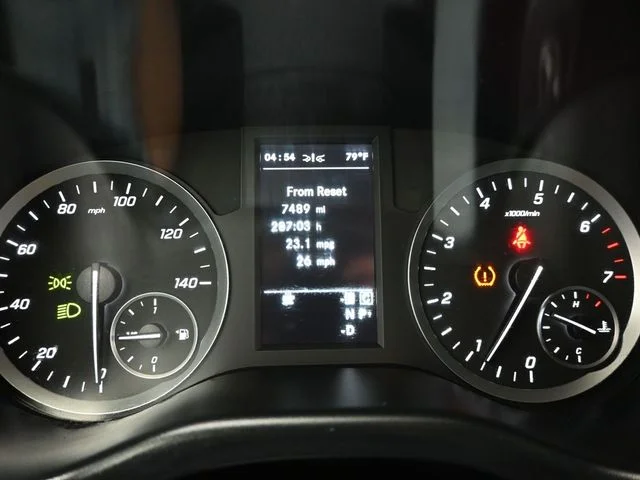 Used 2020 Black Mercedes-Benz Passenger image 21