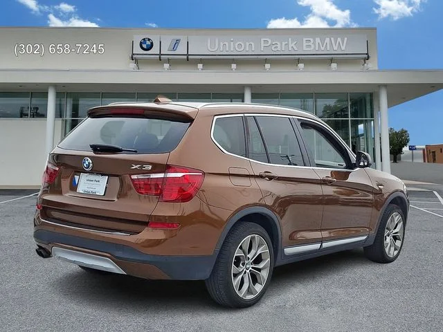 Used 2017 Chestnut Bronze Metallic BMW xDrive28i image 4