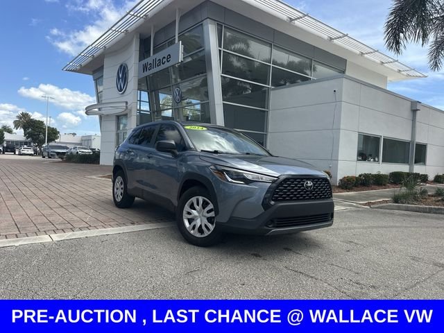Used 2024 Blue Toyota L image 1