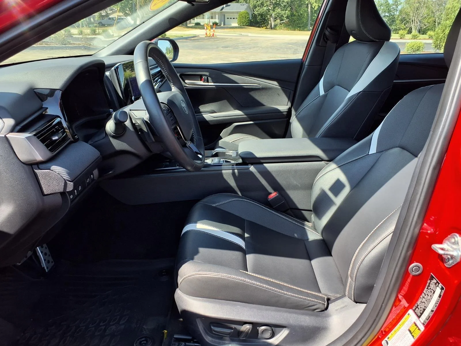 Used 2025 Supersonic Red Toyota SE image 21