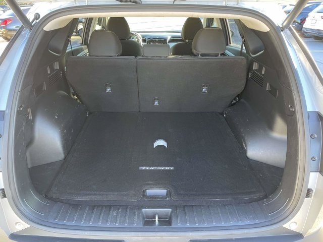 Certified Used 2023 Shimmering Silver Hyundai Blue image 9