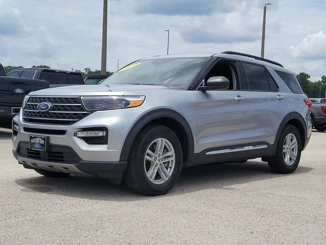 Used 2023 Silver Ford XLT image 33