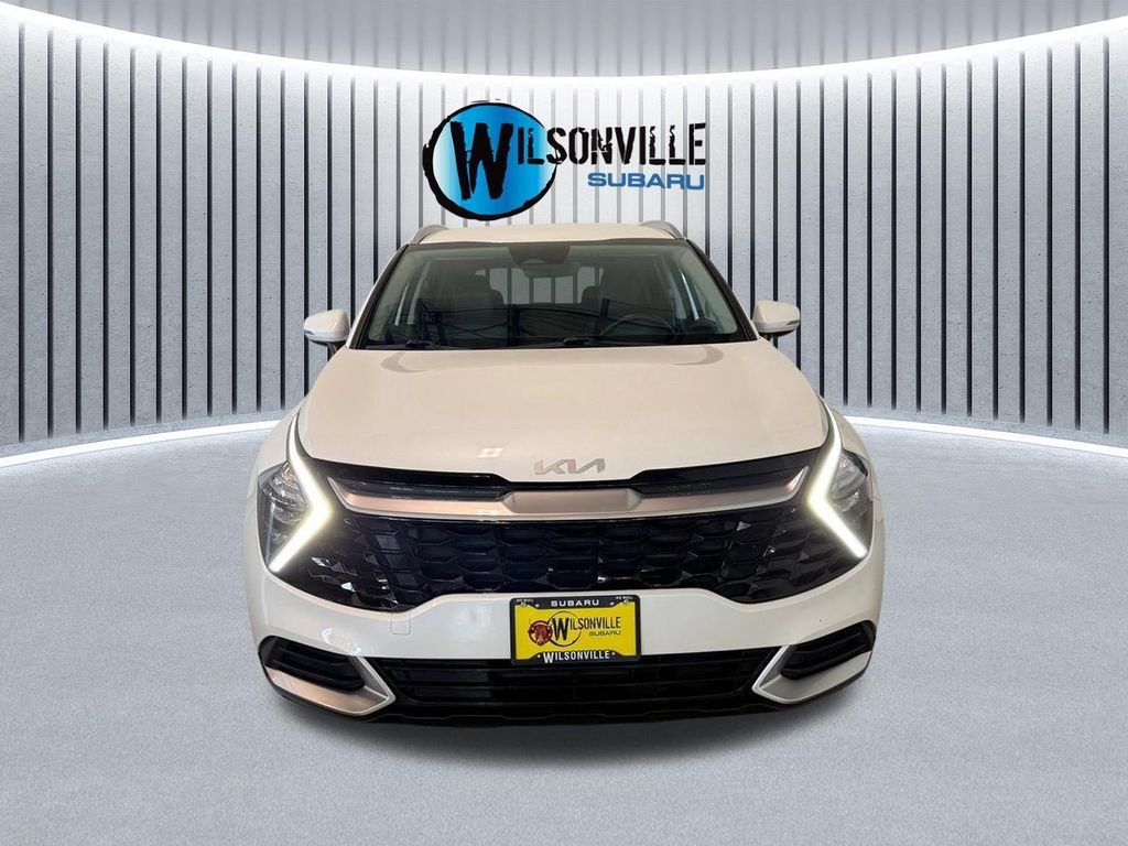 Used 2023 White Kia EX image 4