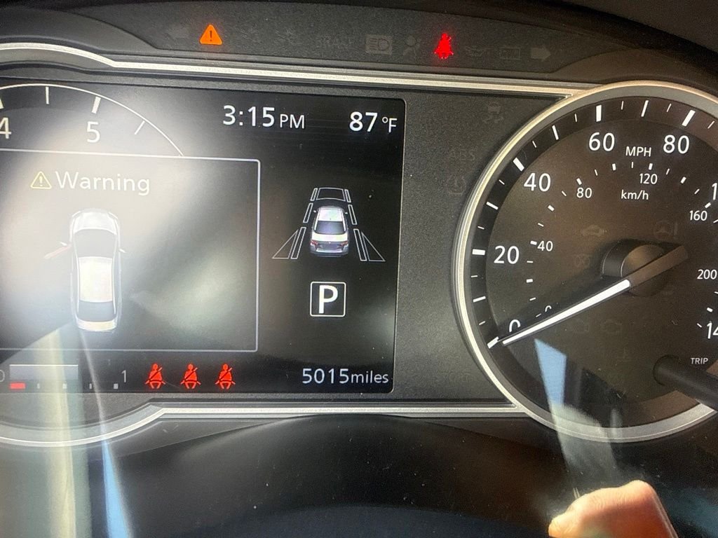 Used 2025 Gray Nissan 1.6 SR image 8