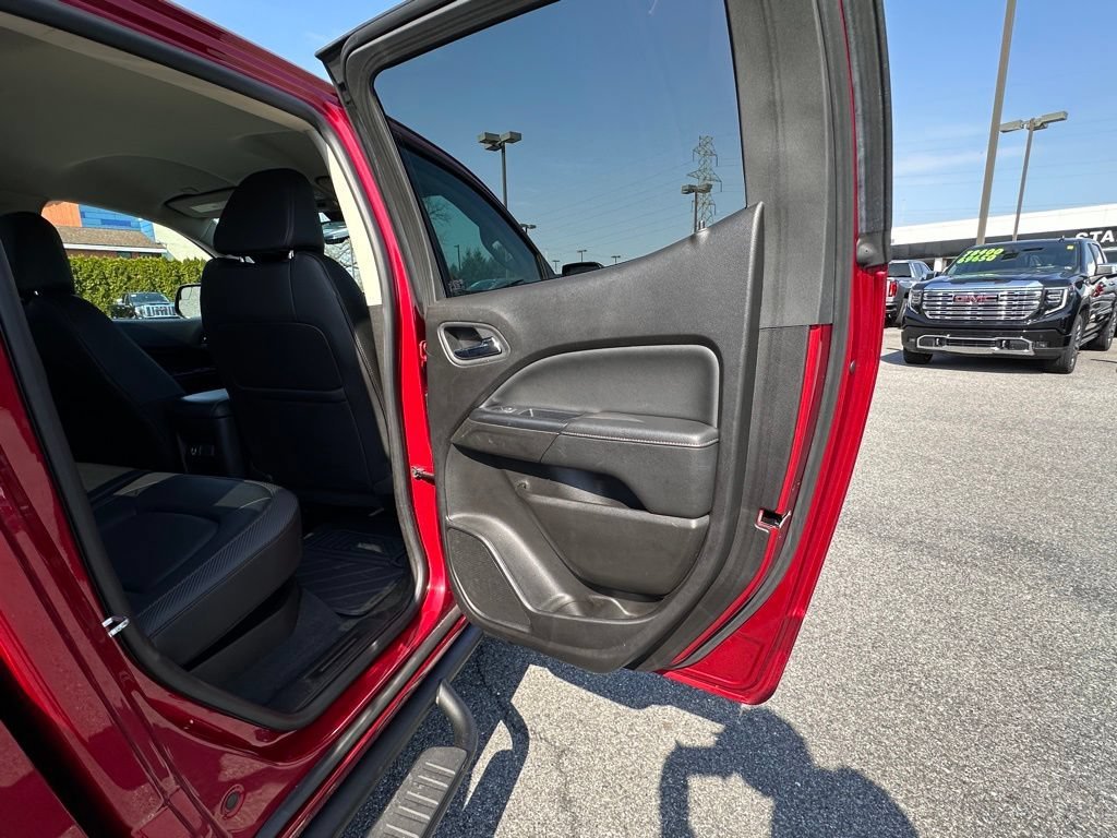 Used 2021 Cayenne Red Tintcoat GMC AT4 - Leather image 16