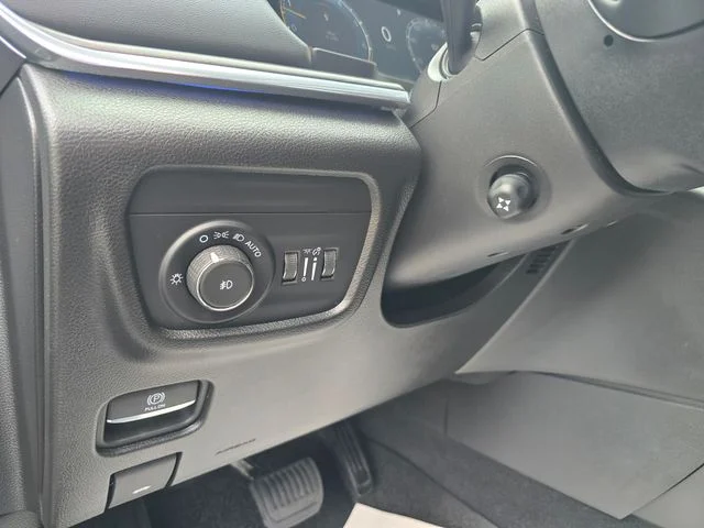 Used 2025 Gray Jeep Overland image 21