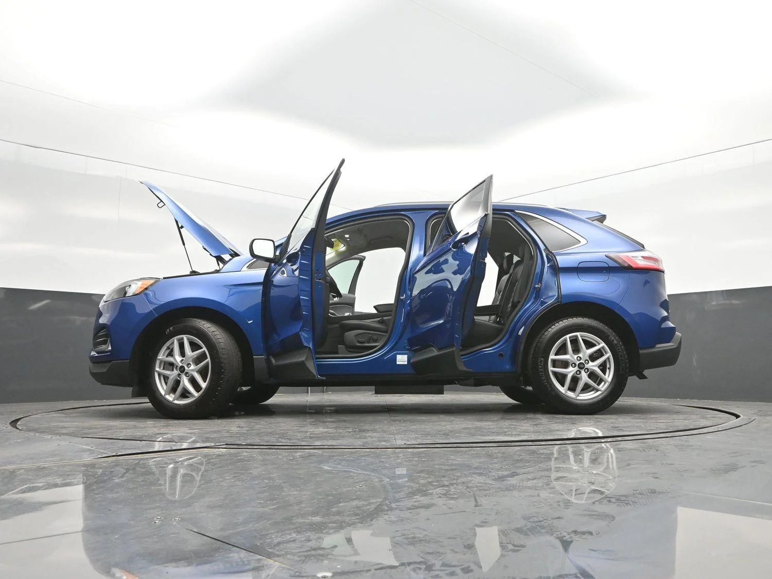 Used 2024 Atlas Blue Ford SEL image 49