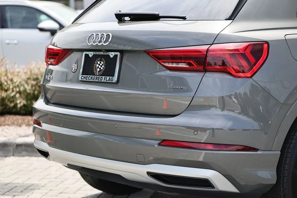 Used 2021 Gray Metallic Audi Premium image 9