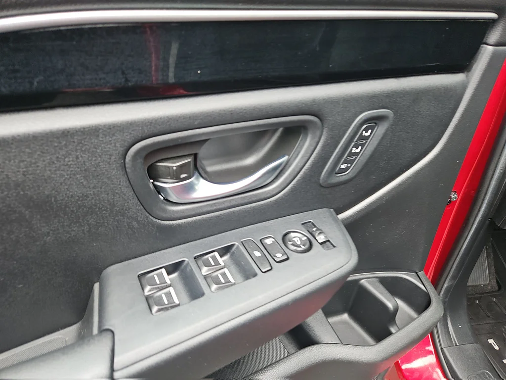 Certified Used 2025 Radiant Red Metallic II Honda Touring image 20