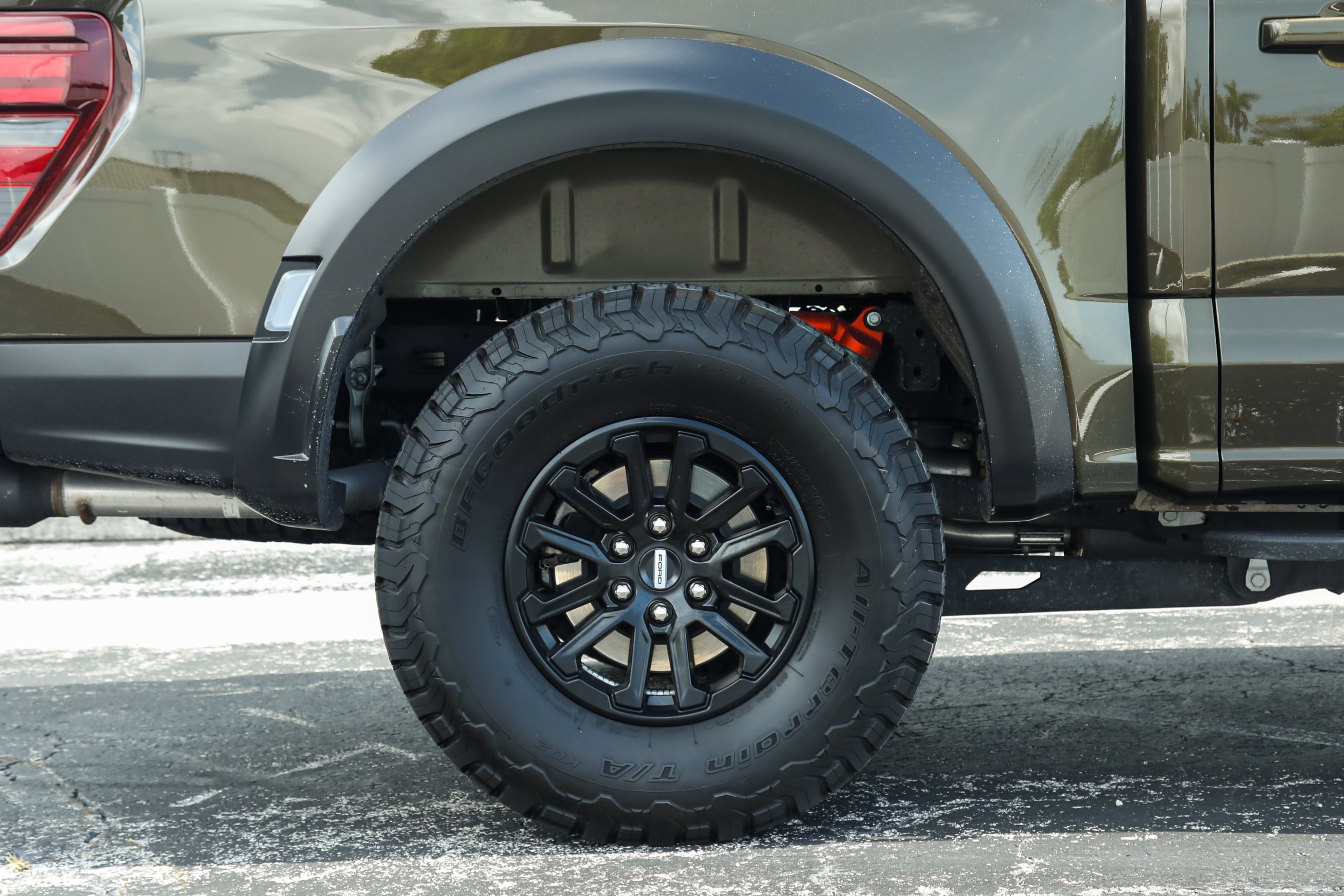 Used 2025 Green Ford Raptor image 43
