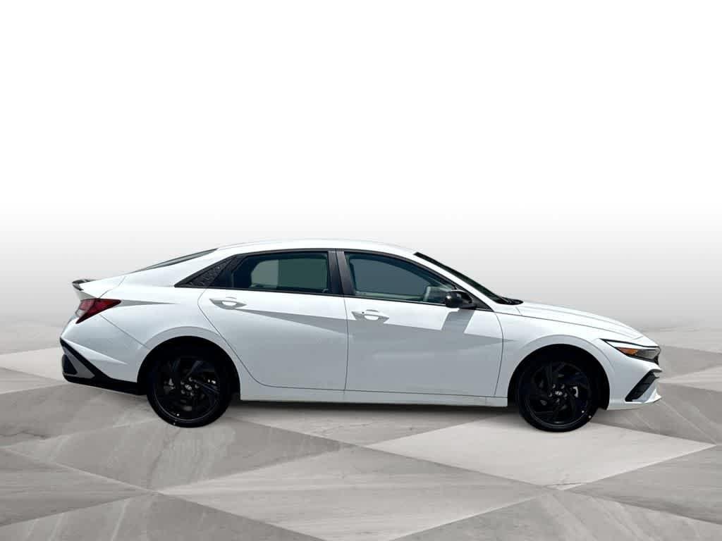New 2026 Serenity White Hyundai SEL Sport image 9