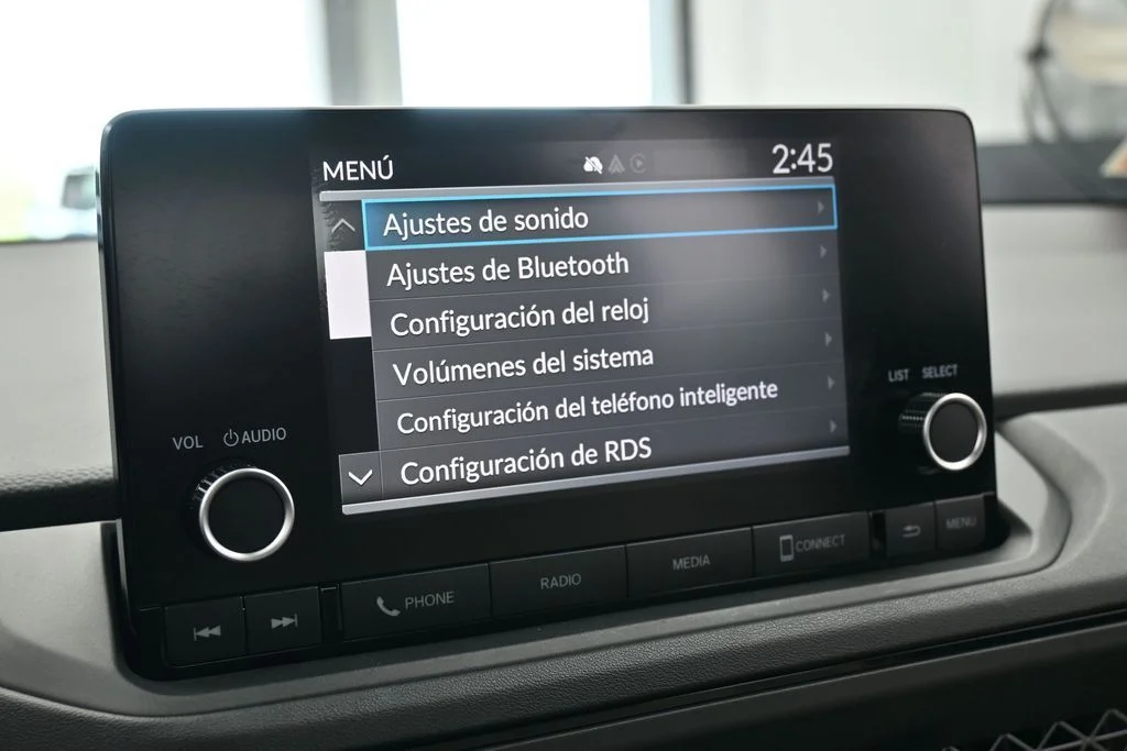 Used 2025 Gray Honda SE image 19